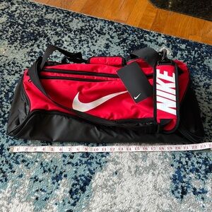 NWT Nike nylon gym bag